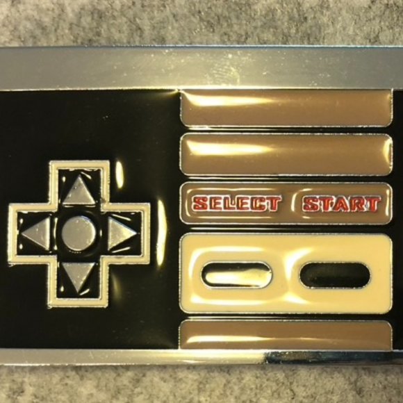 NINTENDO NES CONTROLLER BELT BUCKLE - Picture 2 of 6
